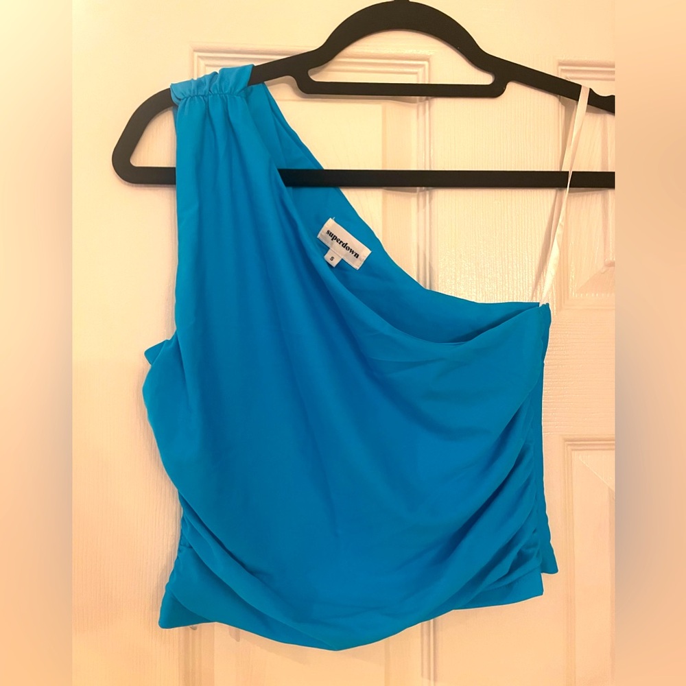 Superdown Blue one shoulder crop top - size small, great condition!